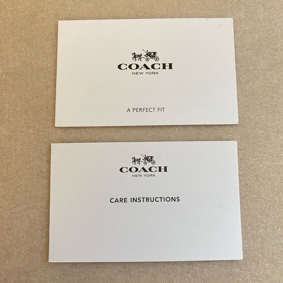 BNWT Coach denim and leather hobo handbag from Japan Tokyo Coach flagship store - Picture 10 of 10